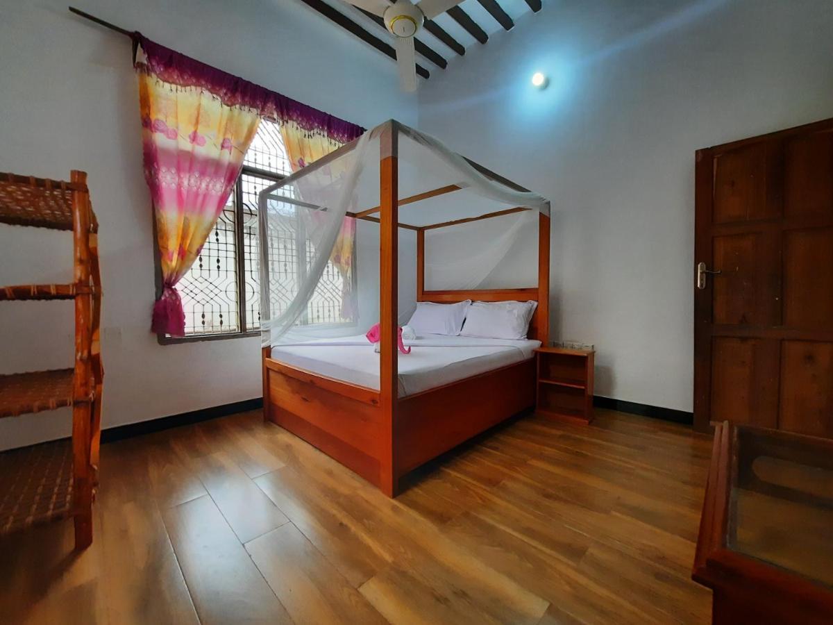 Kajificheni House Bed & Breakfast Nungwi Bagian luar foto