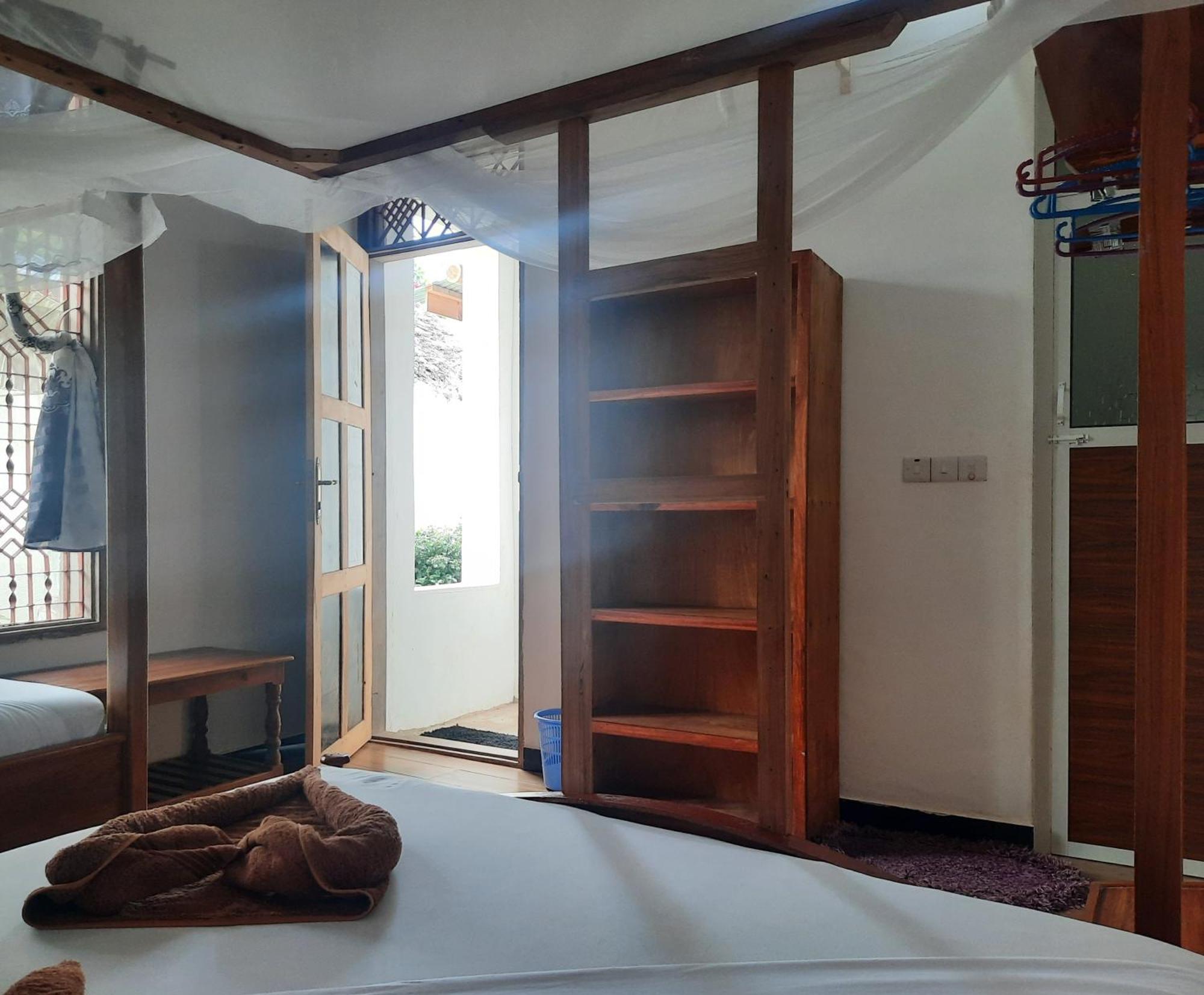 Kajificheni House Bed & Breakfast Nungwi Bagian luar foto